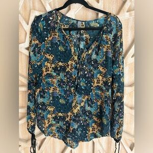 Raquel Allegra Floral Print Blouse